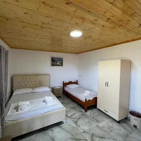 Oni Apartment