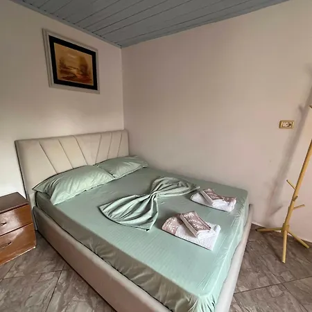 Oni Apartment