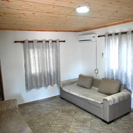 Oni Apartment Ksamil