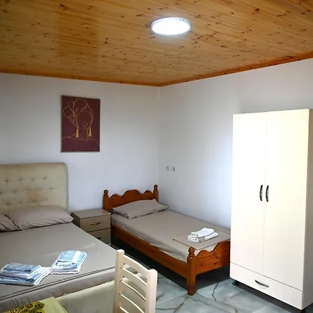 Apartment Oni